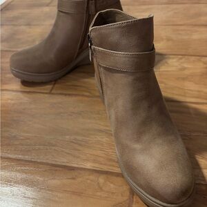 BOBS from Skechers Tan Ankle Boots